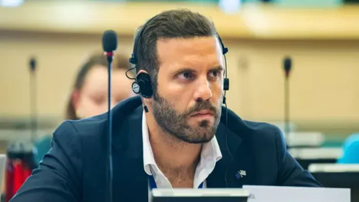 Újságírót ütött le részegen egy baloldali EP-képviselő