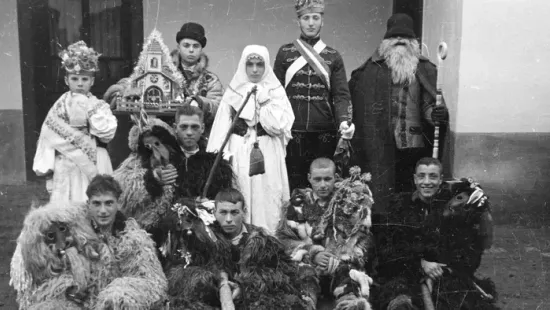 Boszorkánylesés, betlehemezés a faluban, ilyenek voltak a karácsonyi szokások
