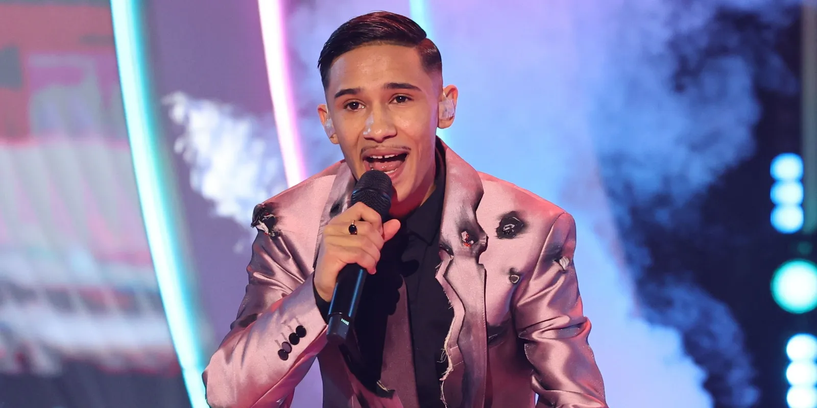 Ádám Attila ismert mulatóssal muzsikált