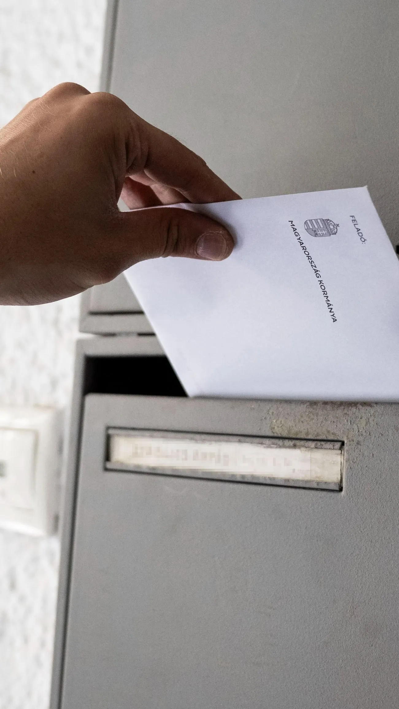 Több, mint 1,6 millióan töltötték ki a Nemzeti Konzultációs íveket!