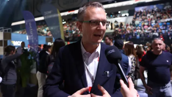 Rétvári Bence: nem csatlakozunk a háborús hitelfelvételhez!