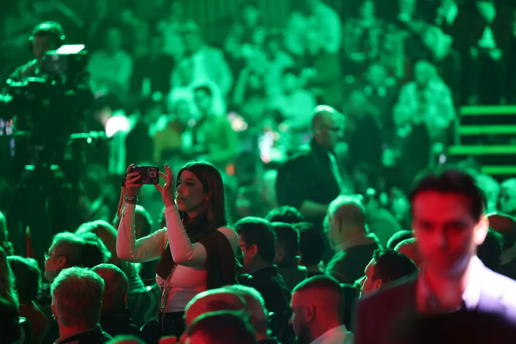 Háborúellenes Gyűlés, Mohács, 2025.12.13
DÁP, HEGY
Tömeg