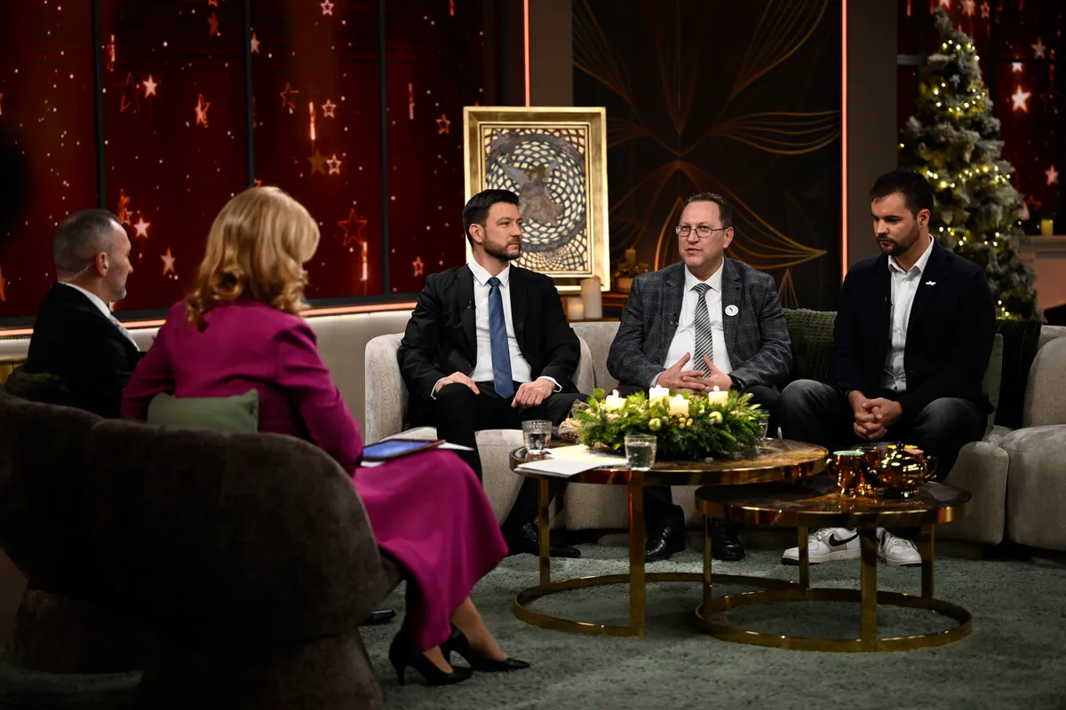 PAPP Dániel; SIPOS József; KOVÁCS István; KAPU Tibor; NOVODOMSZKY Éva