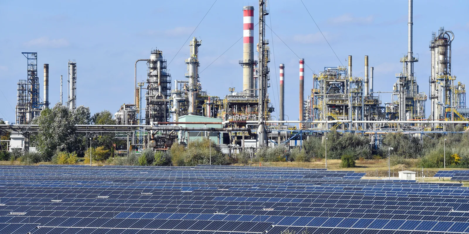 Februártól indul a lakossági napelemes energiatároló program