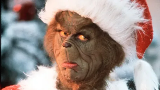 Karácsonyi Grincs: Letartóztattak egy nőt, amiért ellopta a gyerekek ajándékait a fa alól