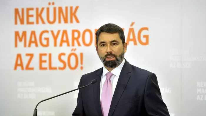 Elég volt az EP Magyarországot lejárató kampányából!