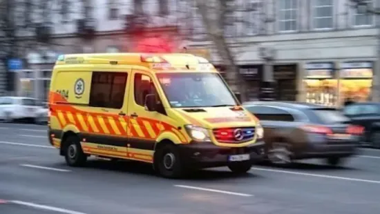 Eszméletlenül rángatózott a kocsiban - utolsó percben mentették meg a miskolci férfi életét