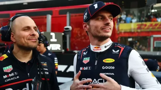 Súlyos betegség miatt távozhat Verstappen legfontosabb embere