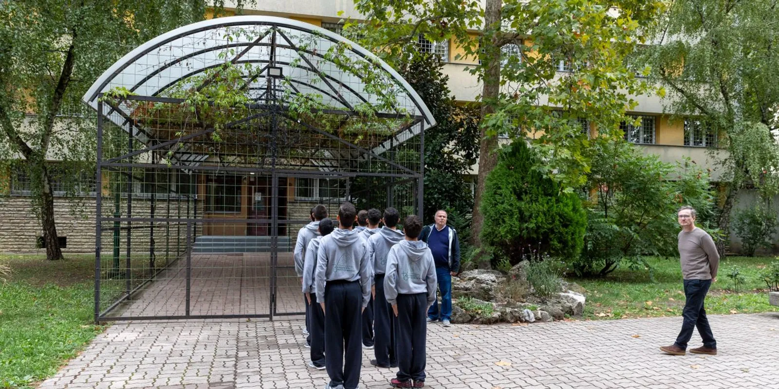 Ezért tartják fogva a Szőlő utcai fiatalokat