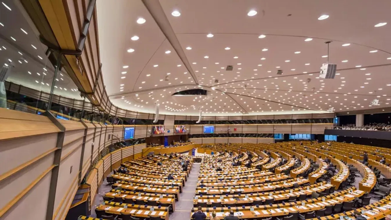 EU-csúcs - Orbán Viktor: az EU nagyon veszélyes útra lépett