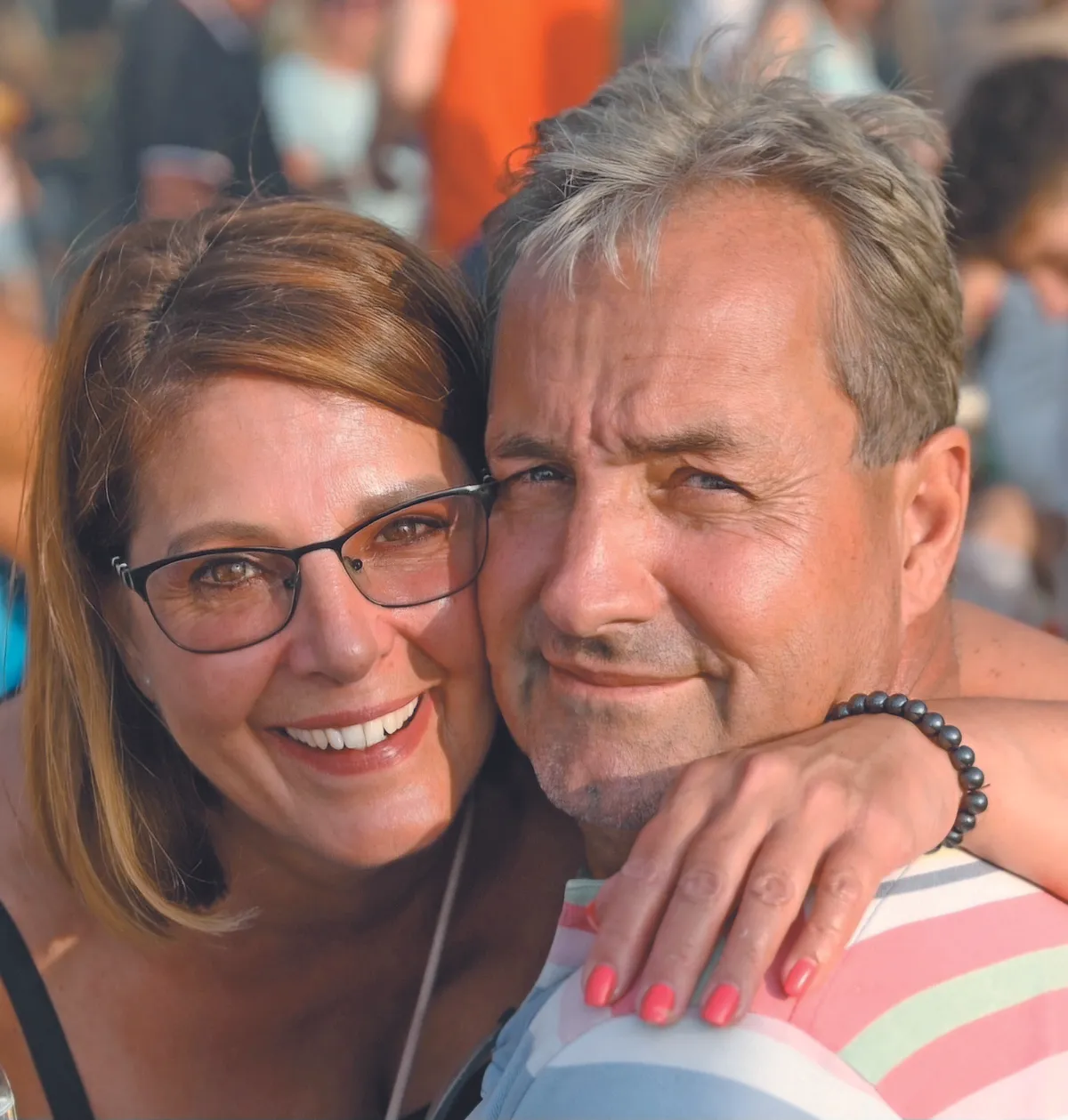 SZENTPÉTERI ESZTER,  a Tények reggeli híradósa valóra váltotta az álmát: énekelni kezdett, már fellépései is vannak - RIPOST
