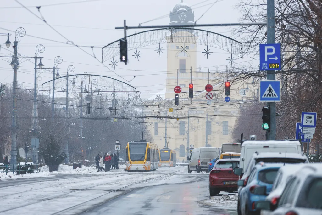 Debrecenben is esett a hó, de itt el tudták takarítani