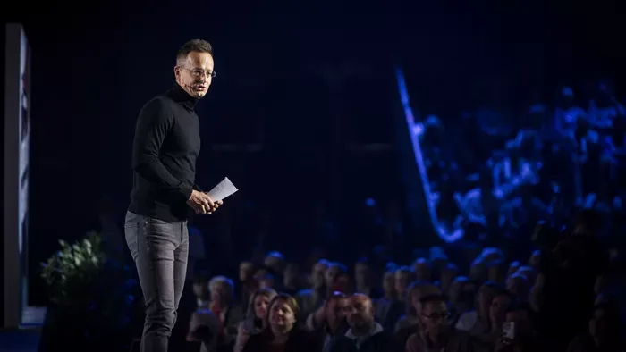 Szijjártó Péter keményen odaszúrt Magyar Péternek!