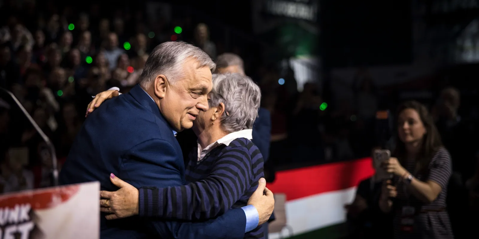 Videón a Háborúellenes Gyűlés legmeghatóbb pillanata