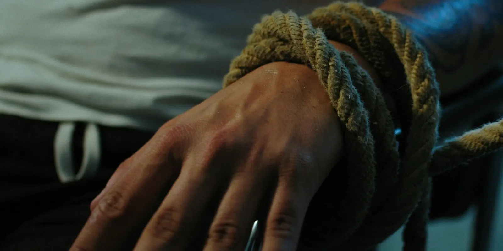 Munkahelyéről rabolták el a fiatal ingatlanügynököt