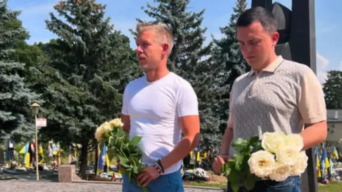 Zelenszkij Magyar Péter ukrán "tesvérének" barátját kérte fel