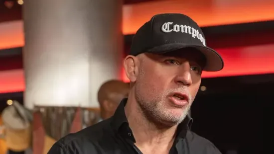 Dopeman rapperből buddhista tanító lett