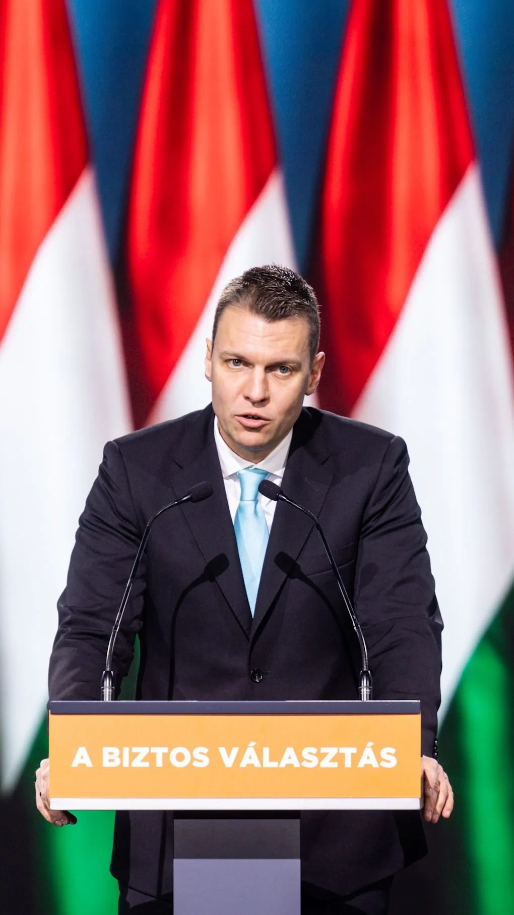 Menczer Tamás üzent Magyar Péternek