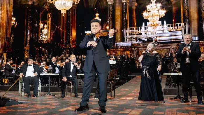  Óriási sikerrel zárult Mága Zoltán újévi koncertje