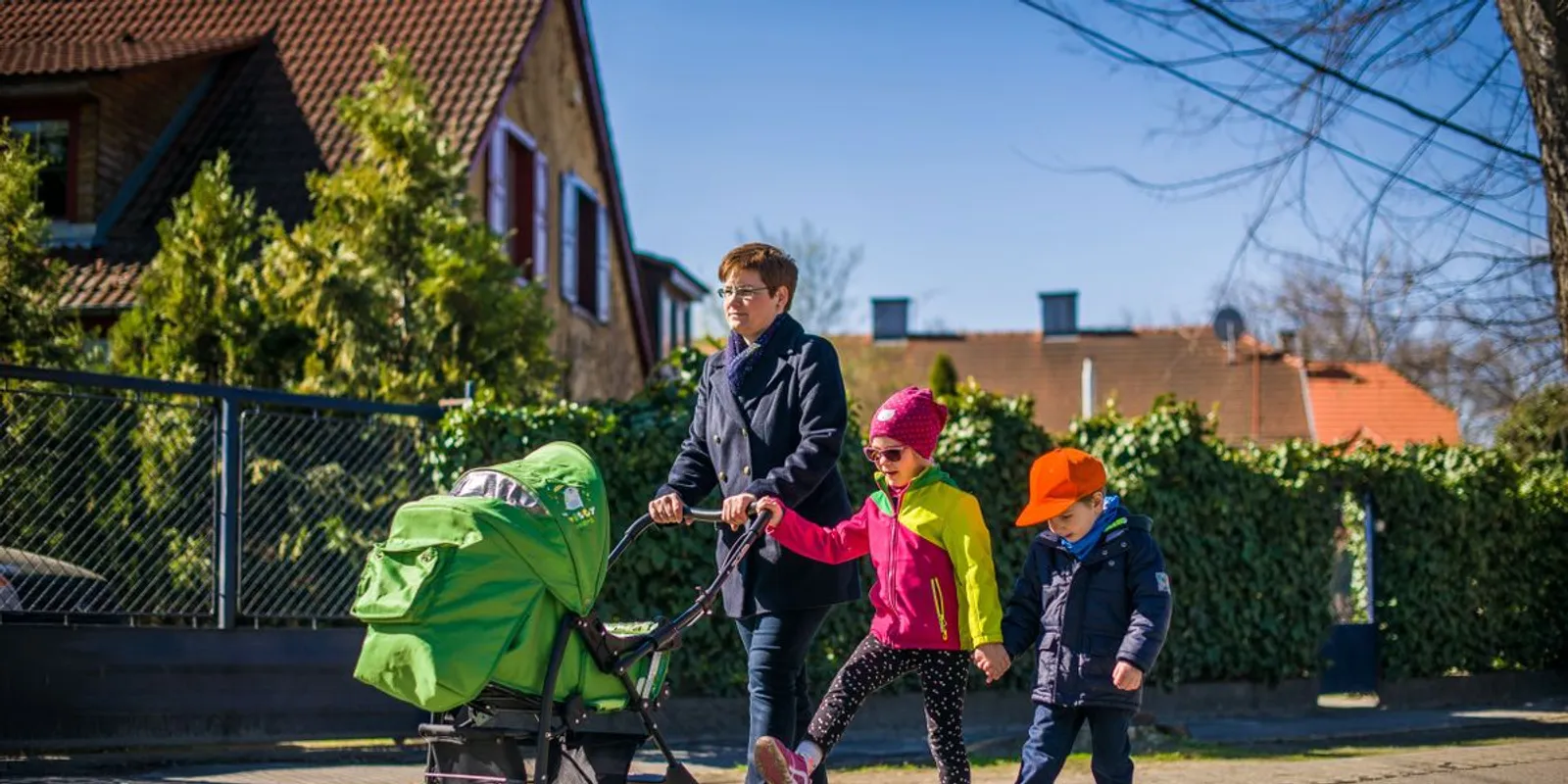 Holnaptól újabb családi adókedvezmények lépnek életbe