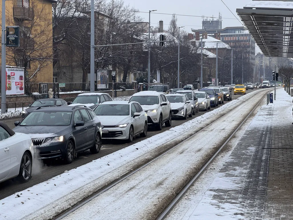 2026.01.13. Budapest havazás megállók, utak