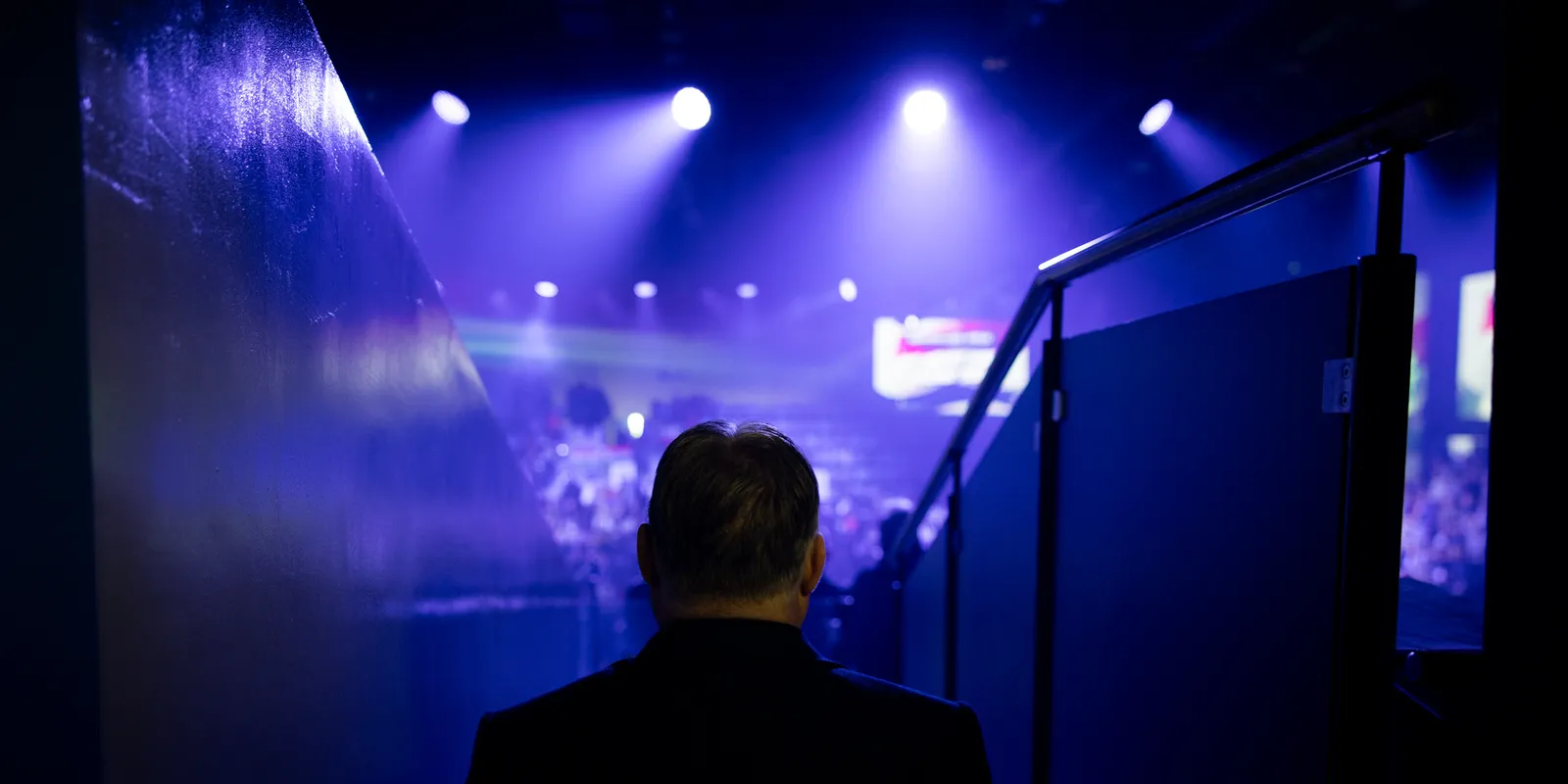 Orbán Viktor: Megasztár az öltözőmben! - Videó