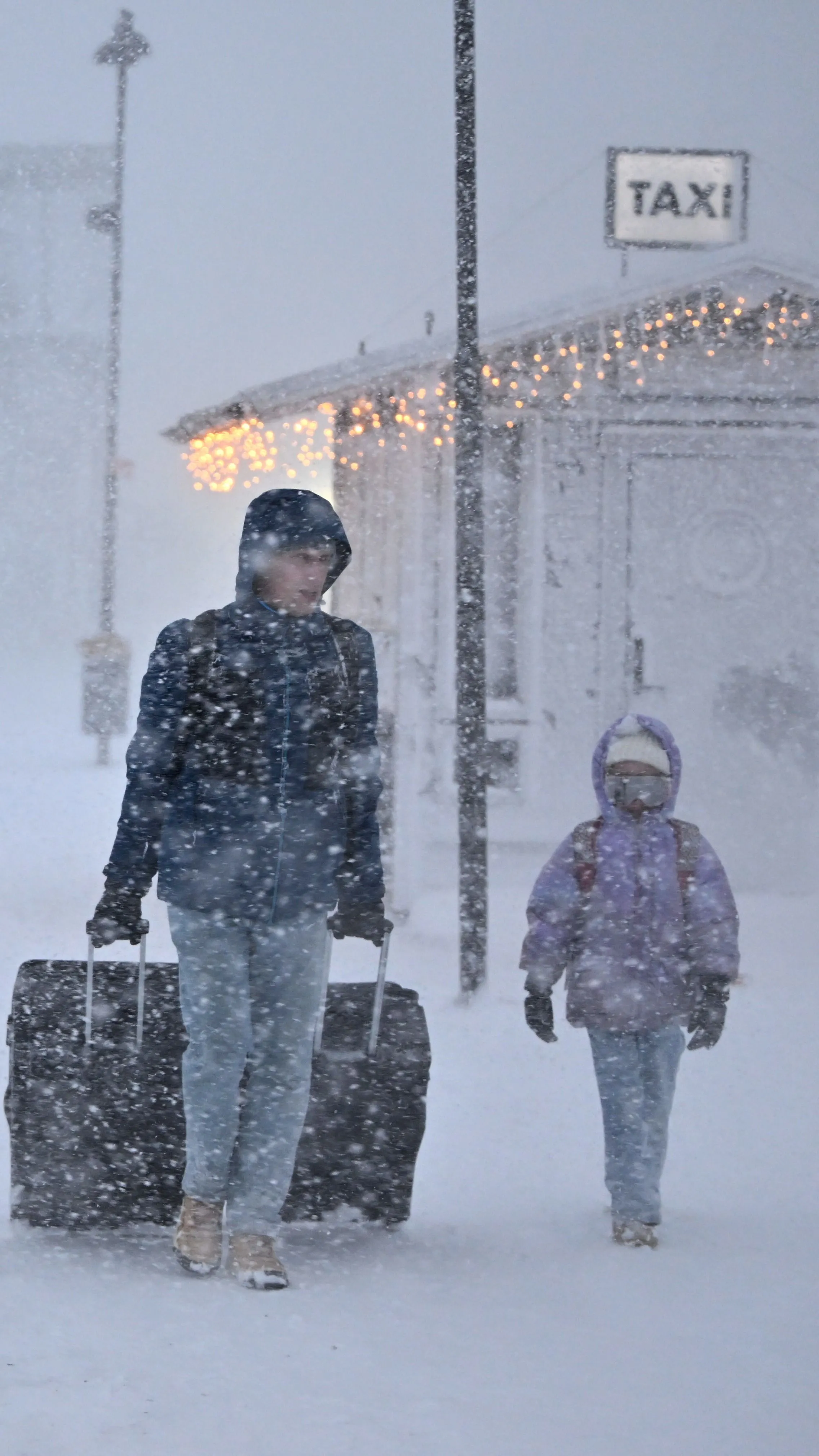 Egész Európát megbénította a havazás!