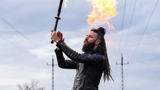 Nagy a baj Varga Viktorral? Aggódnak a rajongók az énekesért