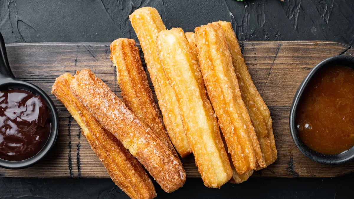 Tolófánk Traditional,Spanish,Dessert,Churros,With,Sugar,And,Chocolate,Set,,On