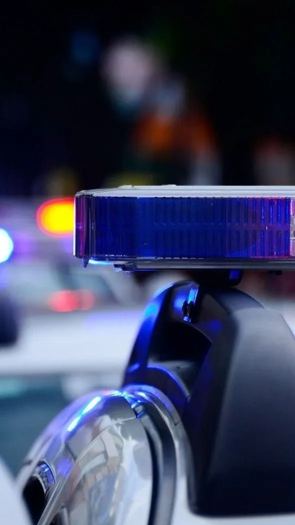 Már az FBI is üldözi a román baltás gyilkost