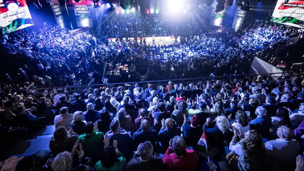 2026.01.31.DPK-Háborúellenes gyűlés-Hatvan