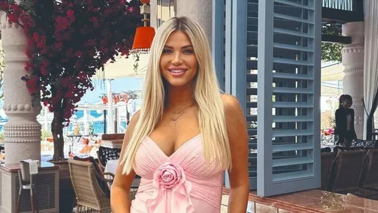 Vasvári Vivien szerelmének üzent: "Te vagy A Férfi, akit mindig is kívánhattam magam mellé"