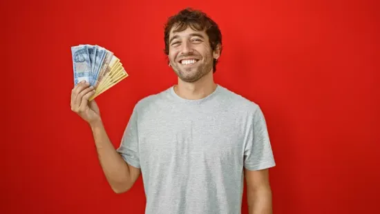 Lottóötös: akár egy mini állatkert, vagy egy luxusjacht fedélzetén való utazás is belefér a 3,4 milliárd forintba