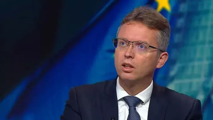 A családokat támogatjuk nem vetünk ki uniós hadisarcot