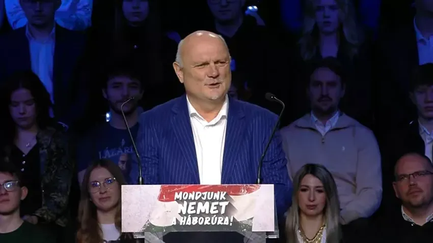 Móring József: Álljunk ki az értékeink mellett április 12-én