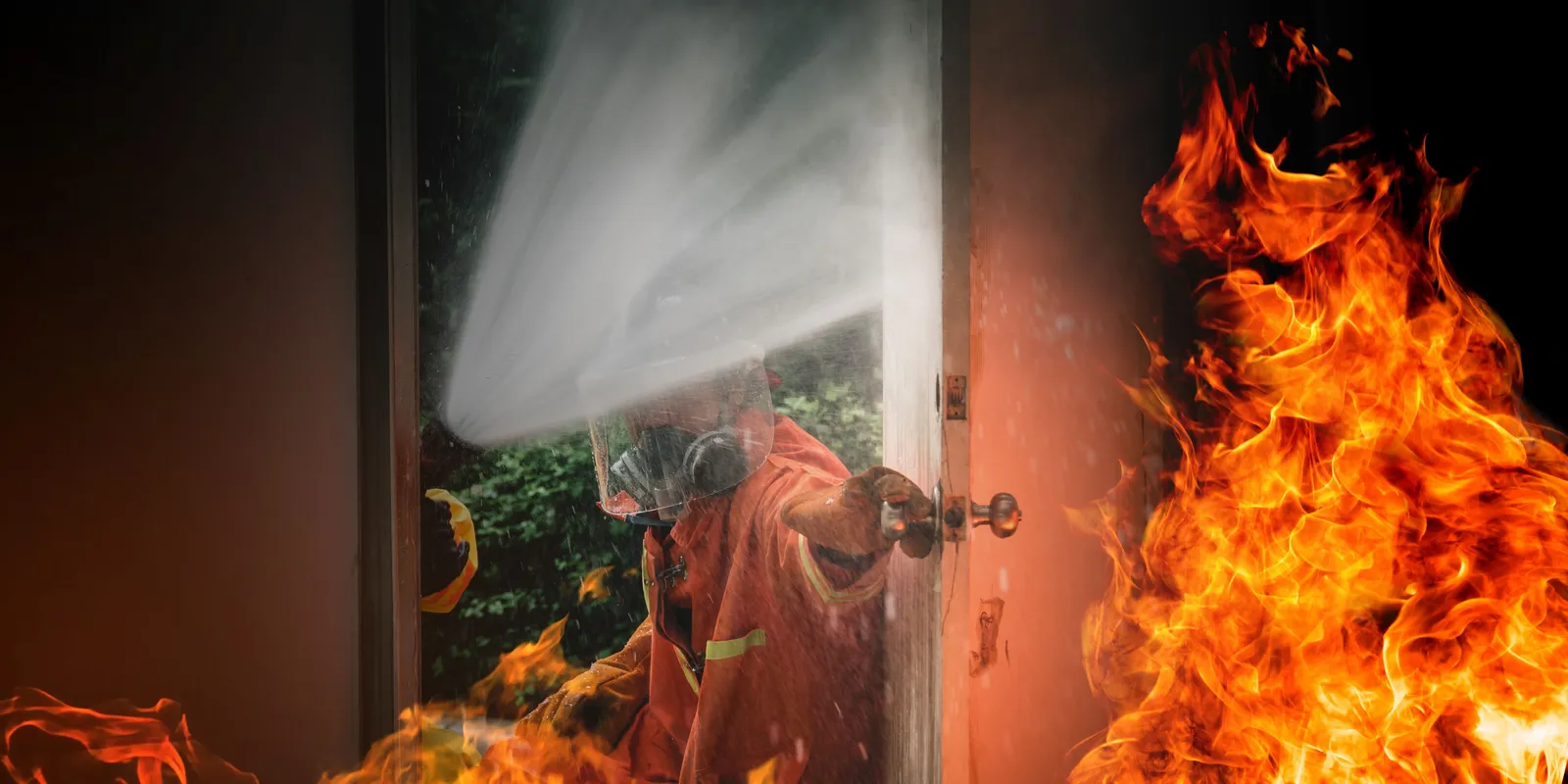 Felcsaptak a lángok a dühös nő bosszúja miatt