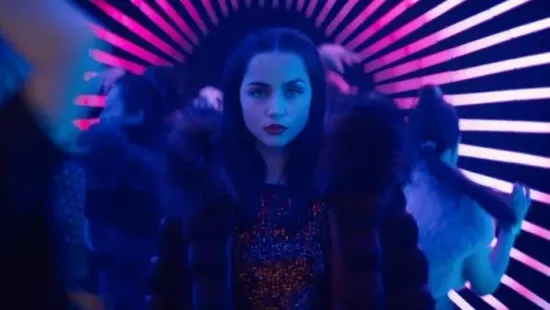 Ana de Armas szexi és veszélyes bosszúállóként tarol a CANAL+-on