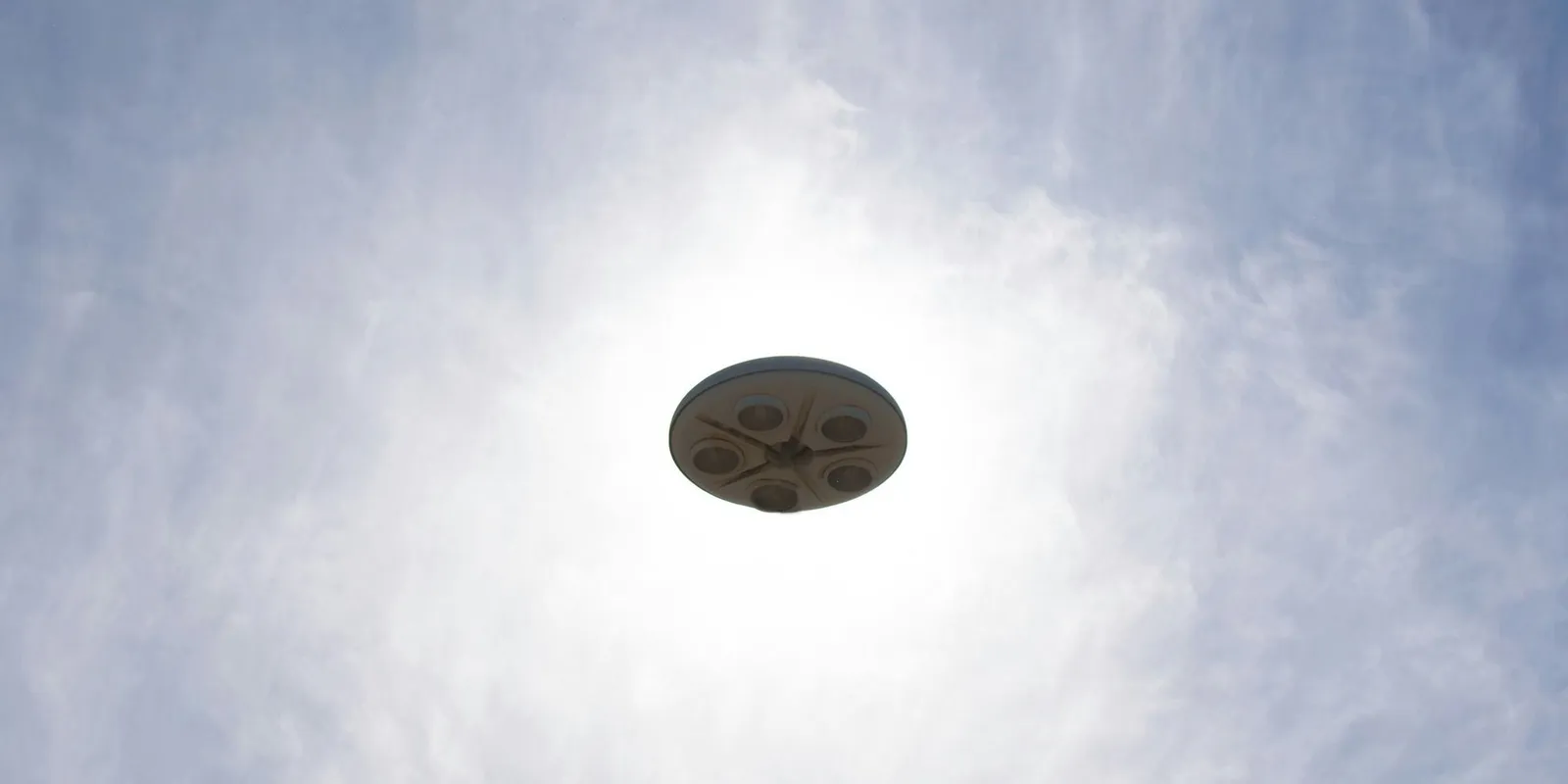 Katonai vezetők sürgős UFO-vizsgálatot rendeltek el