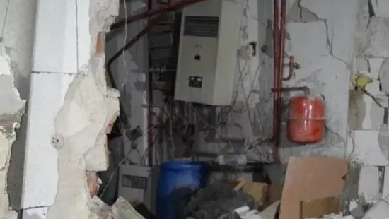 „Ellopták a meghalt lányom mobilját”: kazánrobbanás végzett a fiatal Emesével