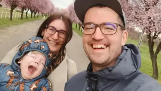 „A világvégéig elmennék érte” – A 3 éves Kristóf a világ egyik legritkább betegségével él