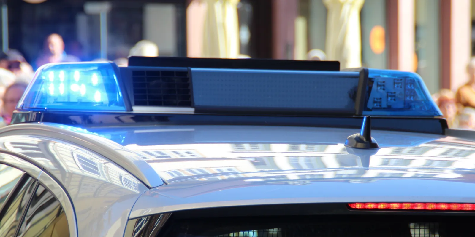 Megpróbálta megölni terhes barátnőjét a hűtlen férfi