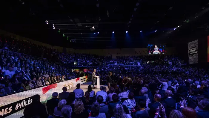 Ilyen volt a kaposvári Háborúellenes Gyűlés - galéria