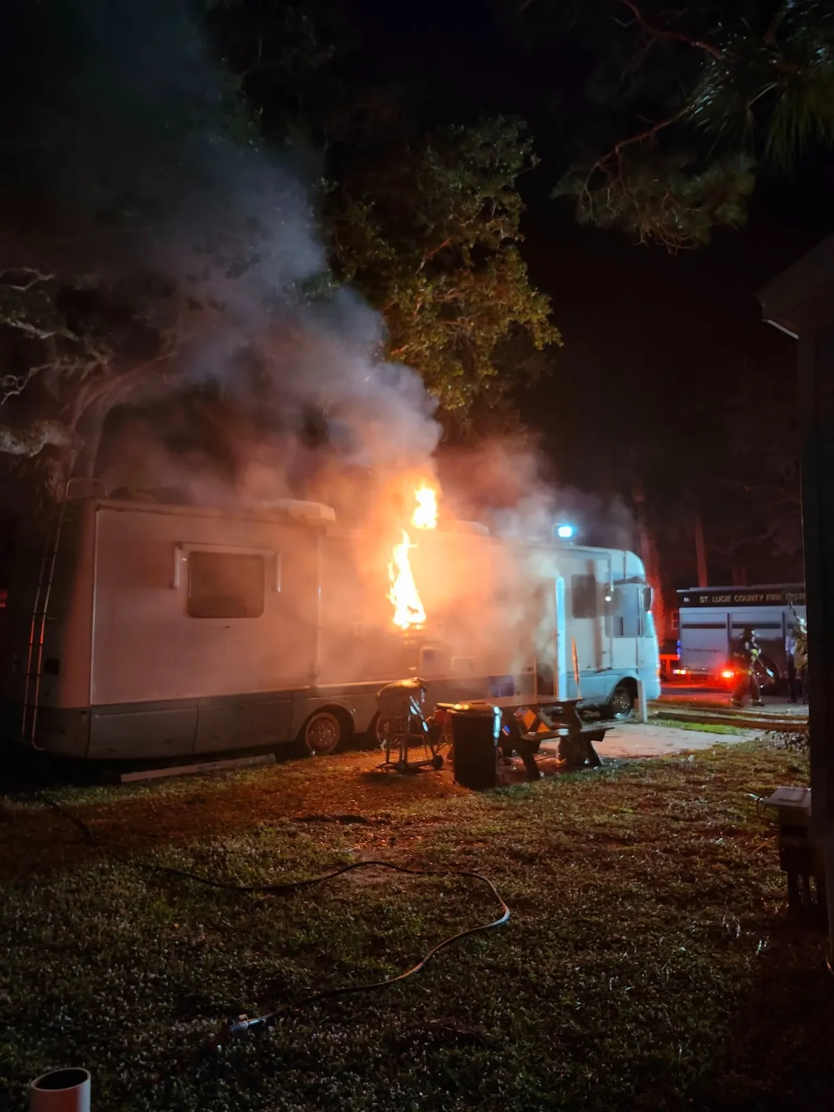 Kutyájuk mentette meg a családot