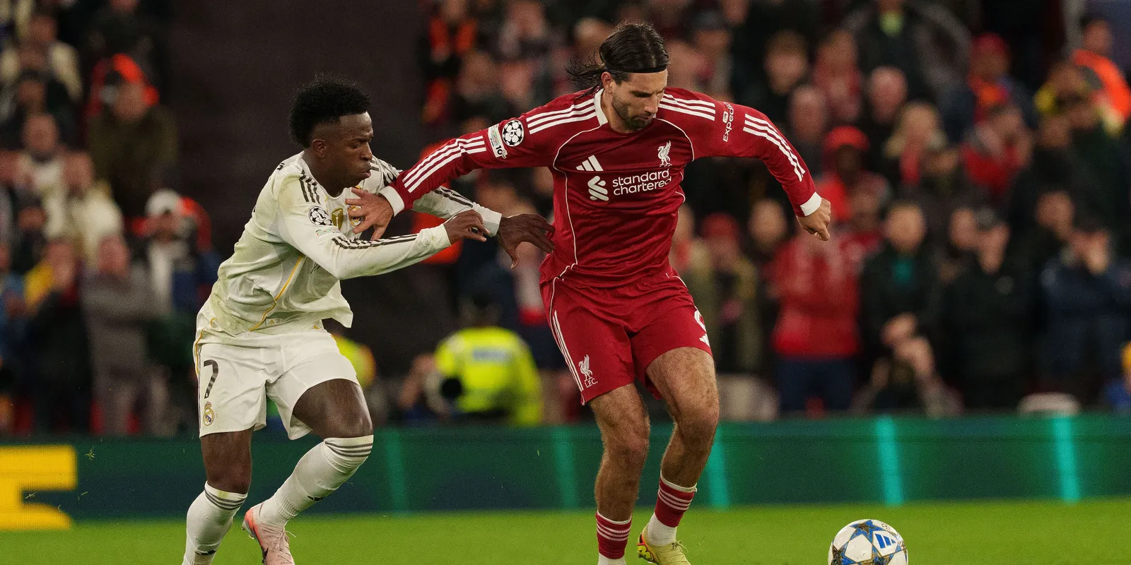 Vinícius Júnior egyértelmű üzenetet küldött Szoboszlainak