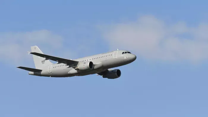 Elakadt egy Airbus A320 repülőgép az indítás közben