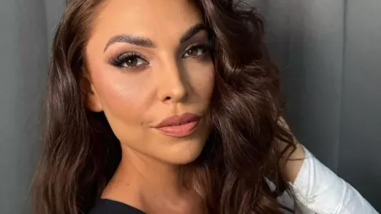 „Nem bírtam felállni a földről, ki kellett hívni a mentőt”: Young G Béci felesége 18 kilót fogyott