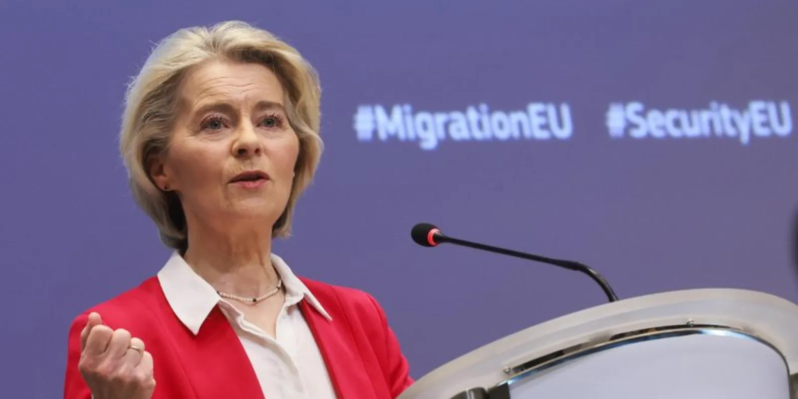 A vészfék helyett a gázra lépett Ursula von der Leyen