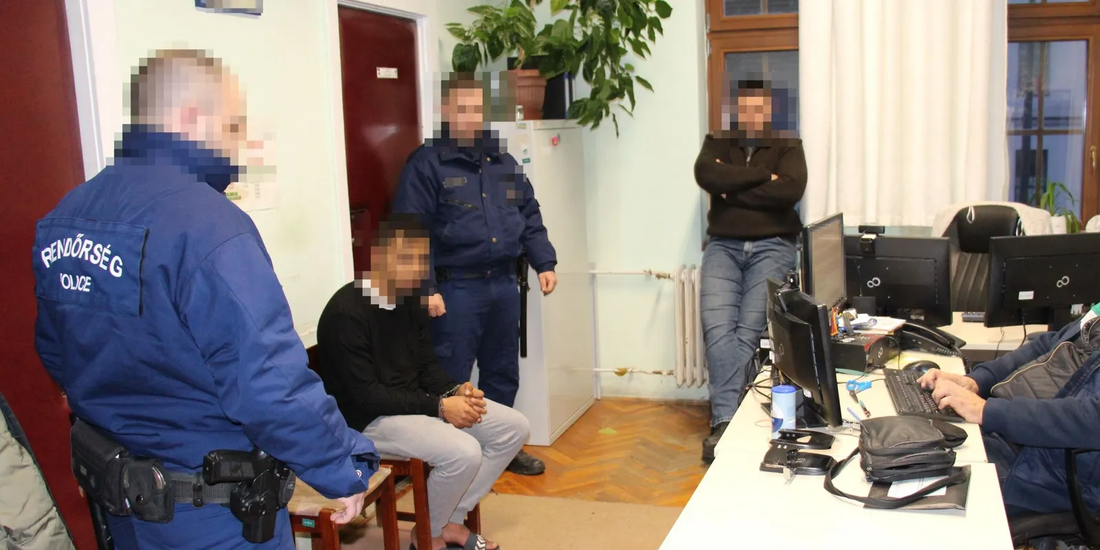 Betegesen kegyetlen: 17 éves gyilkolt Szatmárcsekén