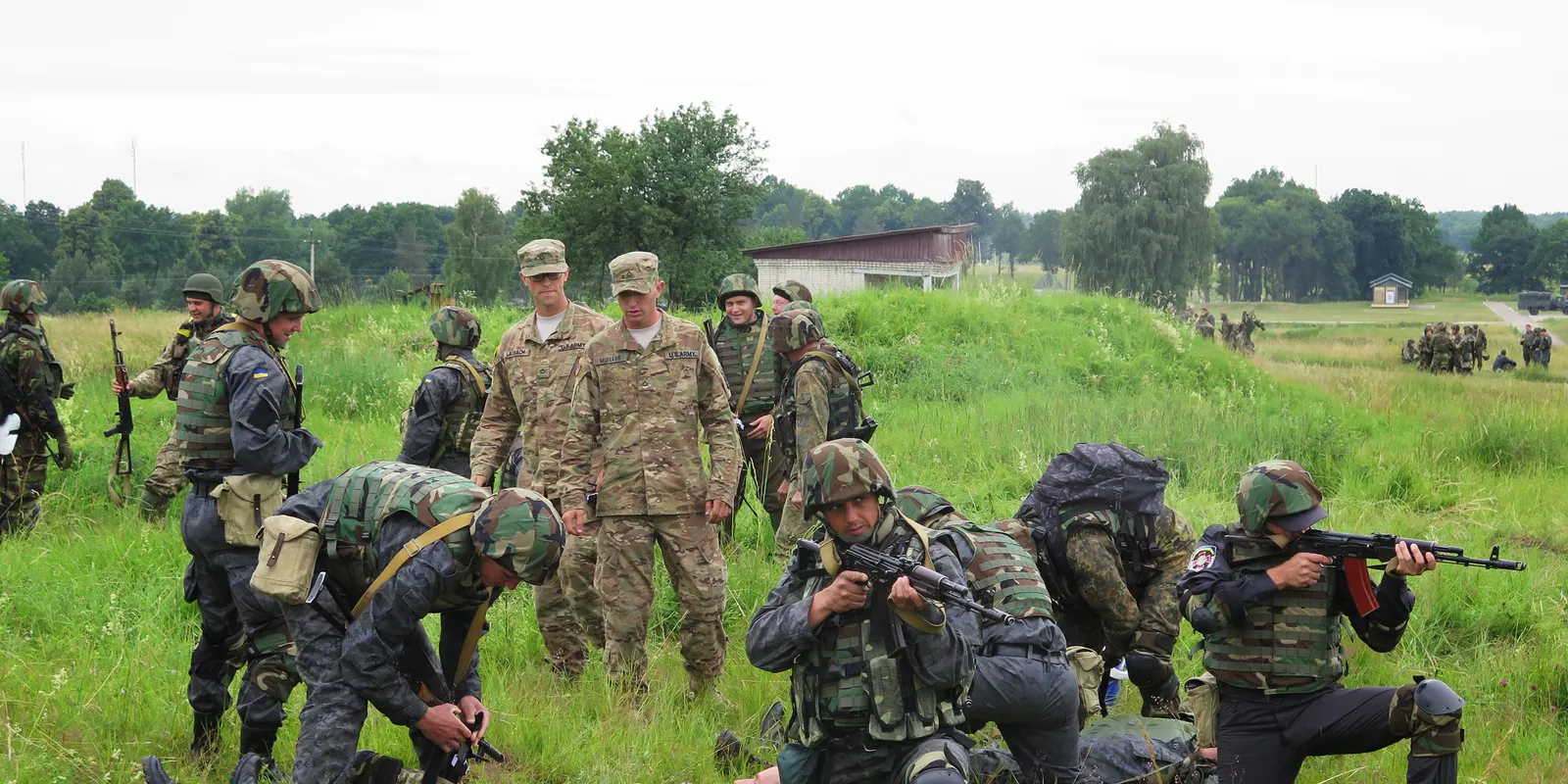 Fegyveres erőket telepítenének Ukrajnába a franciák és a britek
