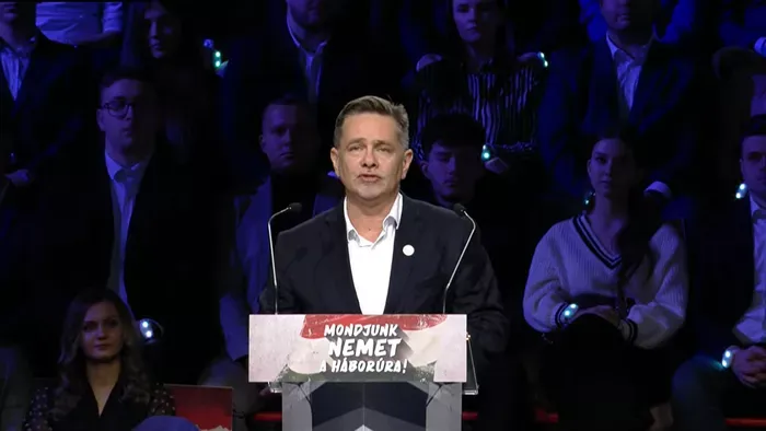 Tóth-Szántai József: nem jelenthet veszélyt a háború ránk